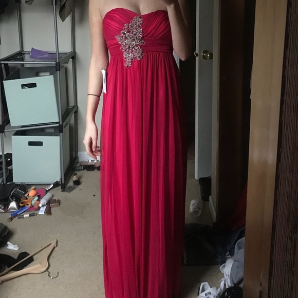 Red Strapless Gown - Picture 6 of 6